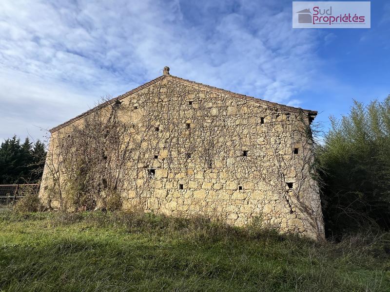 Grange - 288 m² - 1 pièce