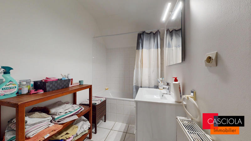 Maison - 166 m² - 7 pièces