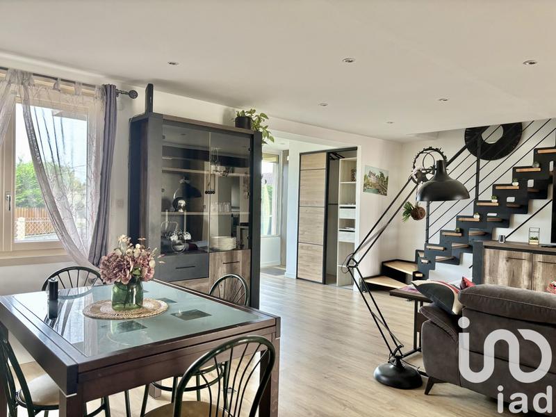 Maison de ville - 81 m² - 5 pièces