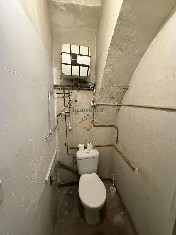 Local commercial - 77 m² - 3 pièces