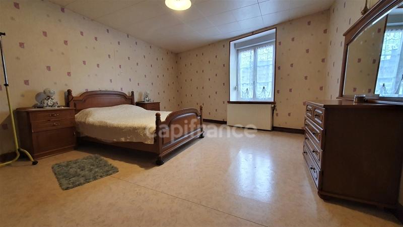 Maison de ville - 240 m² - 9 pièces