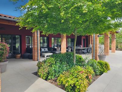Propriété - 424 m² - 10 pièces