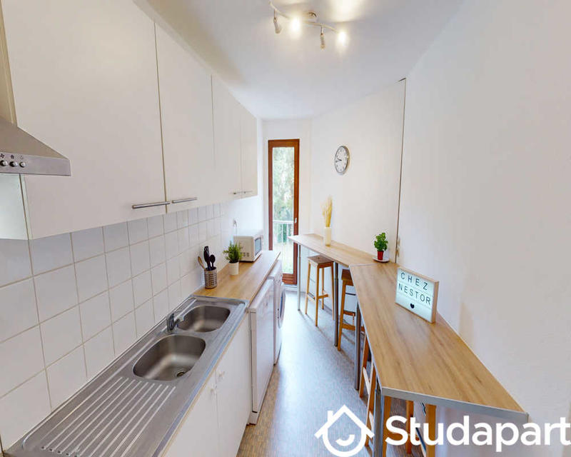 Chambre - 60 m² - 1 pièce