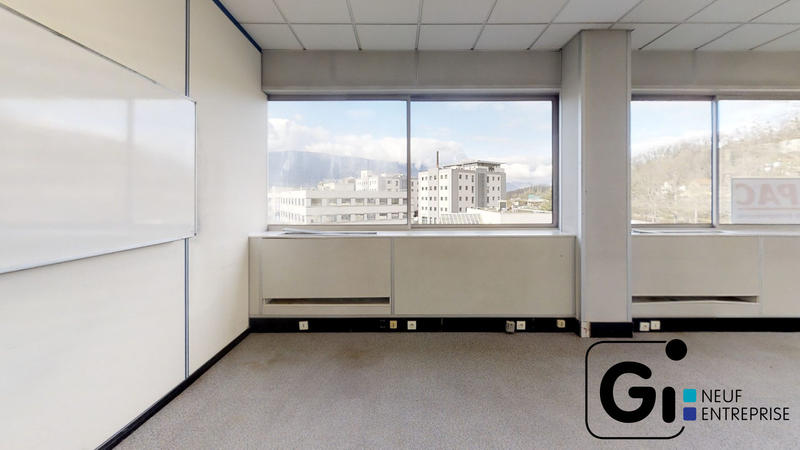 Bureau - 154 m² - 4 pièces