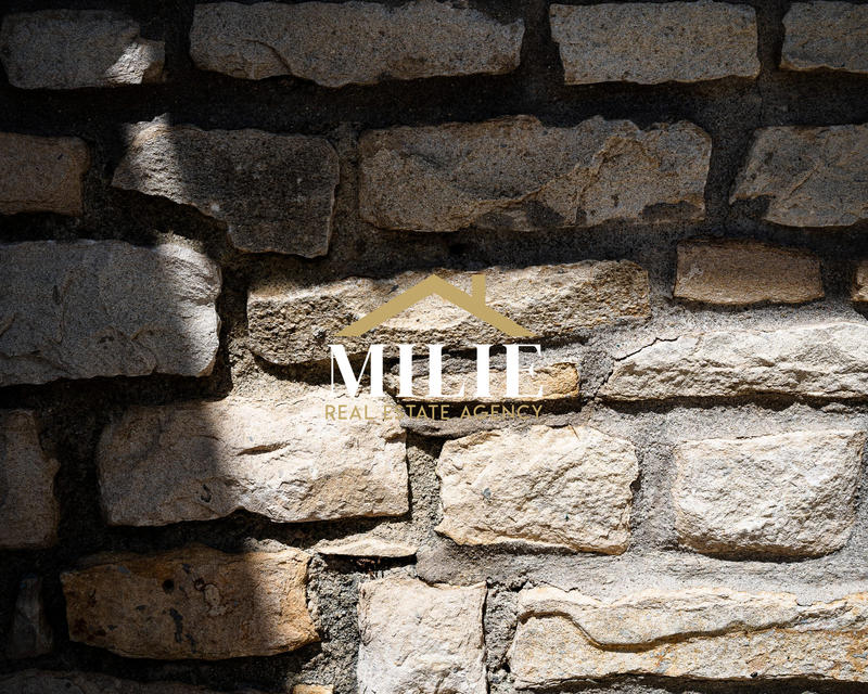 Villa - 350 m² - 8 pièces