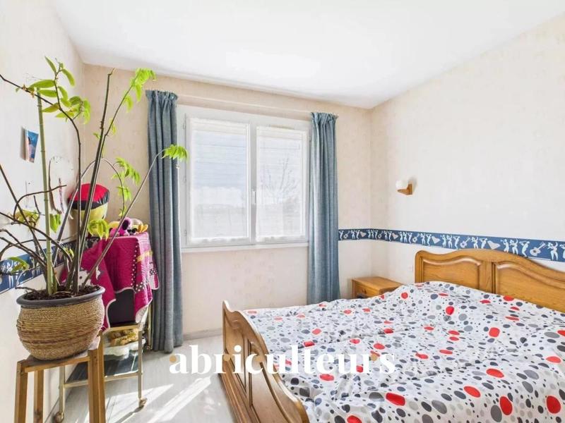 Maison - 96 m² - 7 pièces