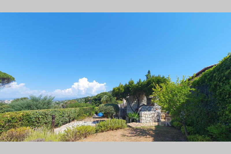 Maison - 150 m² - 4 pièces