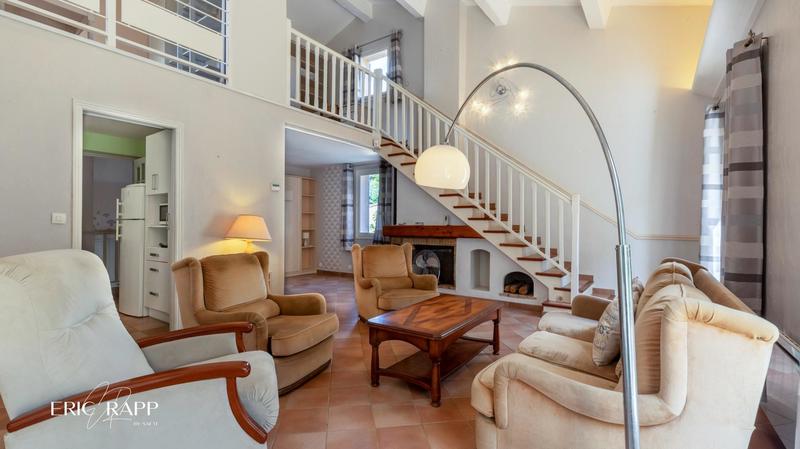 Maison - 95 m² - 4 pièces