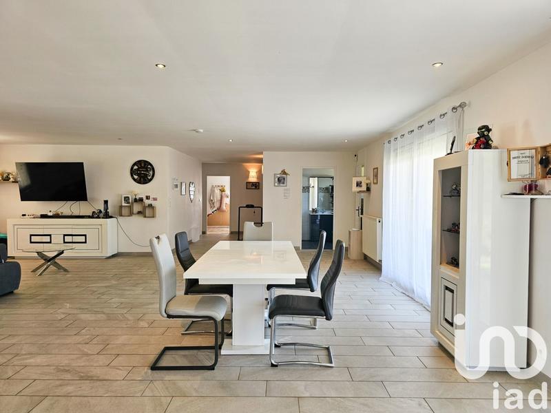 Maison - 160 m² - 6 pièces