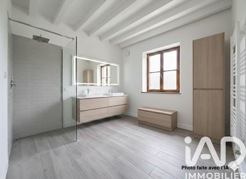 Maison - 110 m² - 5 pièces