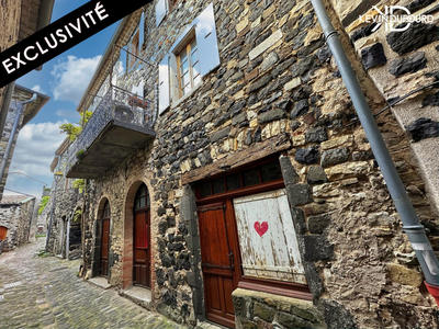 Maison de village - 160 m² - 7 pièces