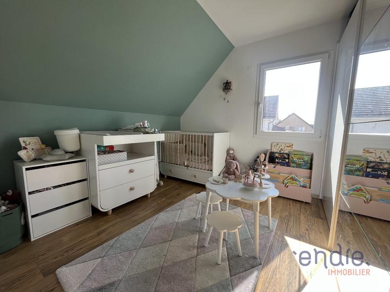 Maison - 105 m² - 5 pièces