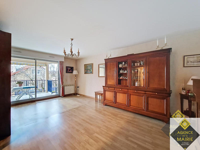 Appartement - 84 m² - 4 pièces