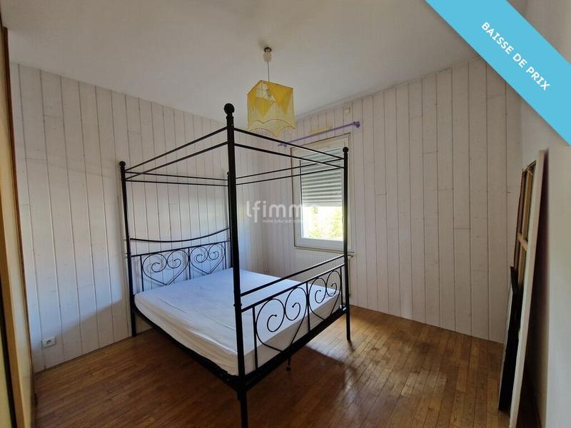 Maison traditionnelle - 194 m² - 6 pièces