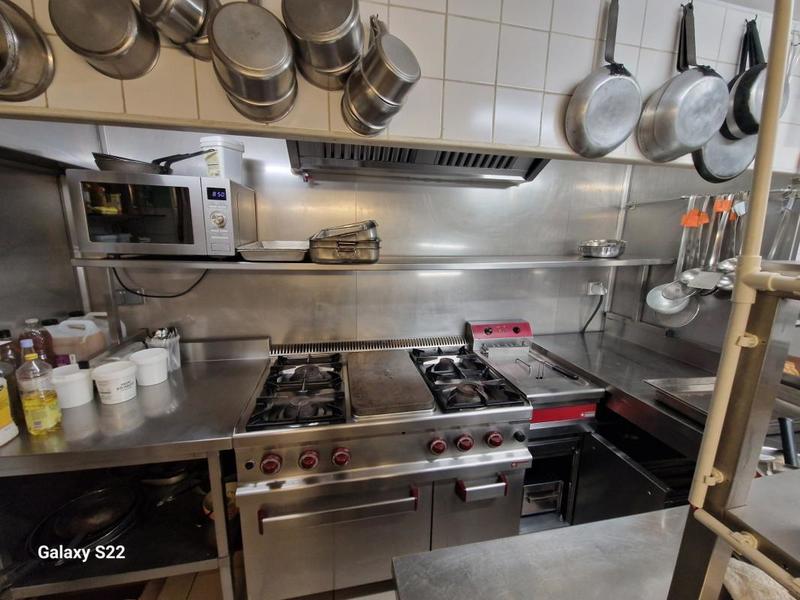 Local commercial - 300 m²