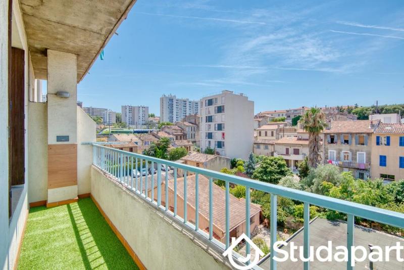 Appartement - 103 m² - 5 pièces