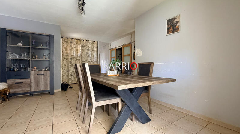 Maison - 140 m² - 6 pièces