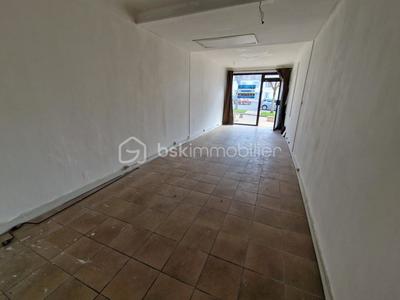 Bureau - 91 m² - 7 pièces