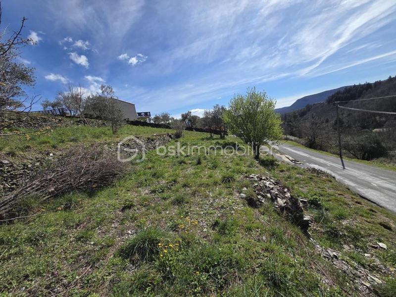 Terrain constructible - 960 m²