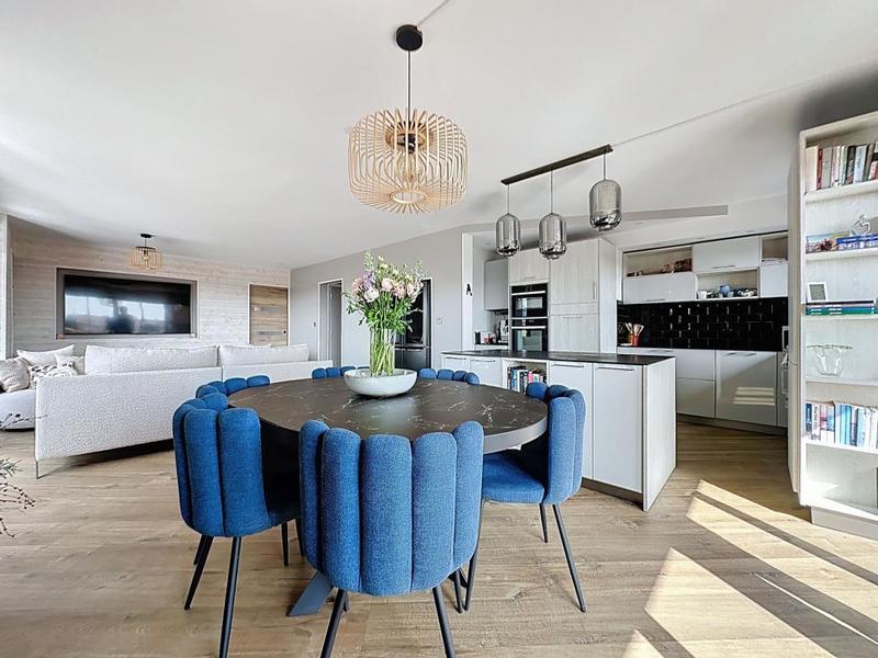 Appartement - 106 m² - 4 pièces