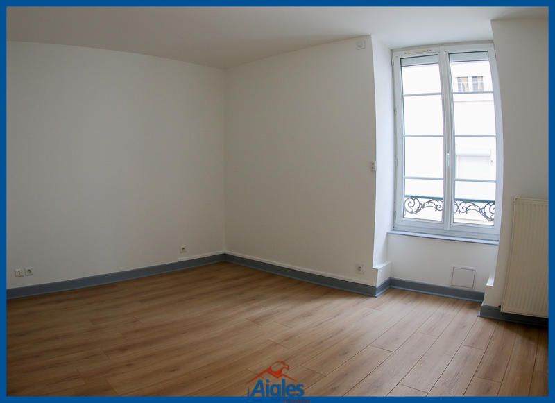 Appartement - 80 m² - 3 pièces