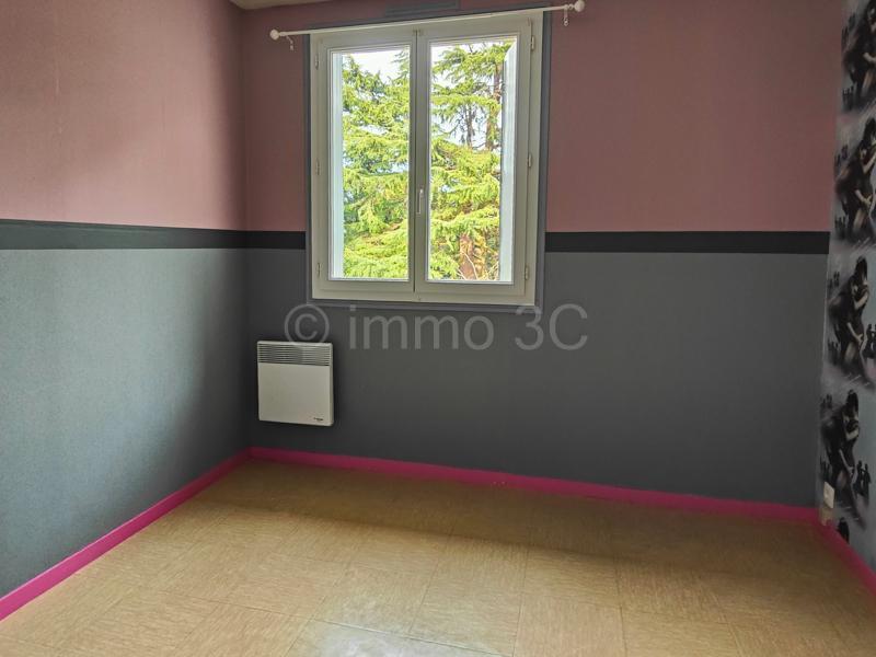 Maison - 80 m² - 4 pièces