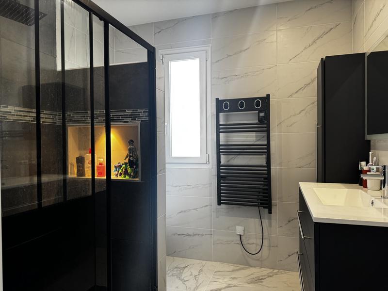 Maison contemporaine - 120 m² - 5 pièces