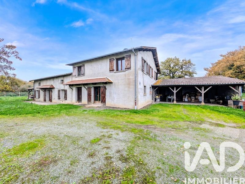 Maison de campagne - 258 m² - 7 pièces