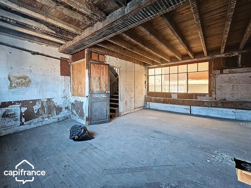 Immeuble - 330 m² - 11 pièces