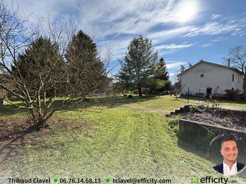 Maison - 151 m² - 6 pièces