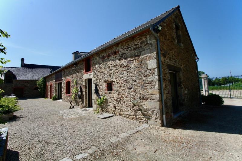 Maison de domaine - 423 m² - 13 pièces