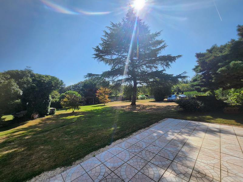 Maison - 98 m² - 4 pièces