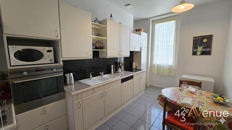 Appartement - 125 m² - 4 pièces