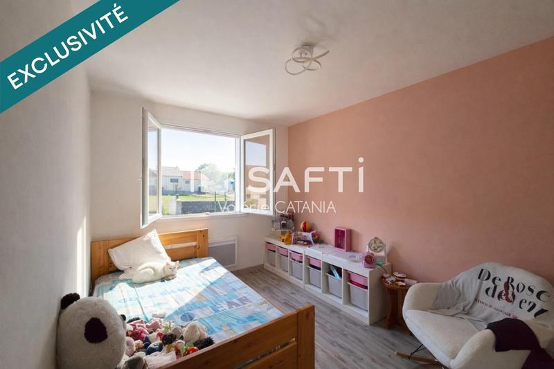 Maison - 99 m² - 5 pièces