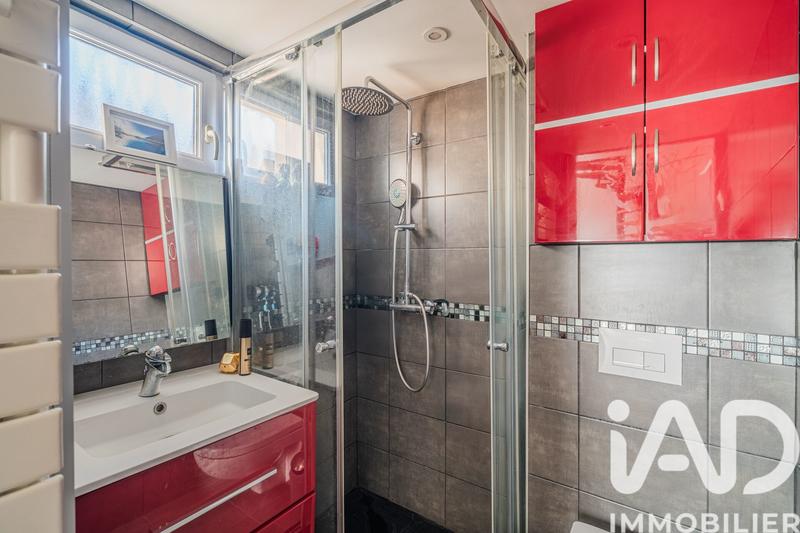 Maison - 101 m² - 4 pièces