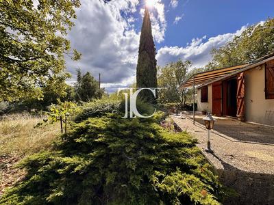 Maison - 63 m² - 3 pièces