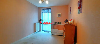 Appartement - 77 m² - 3 pièces
