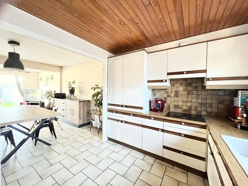 Maison - 104 m² - 5 pièces