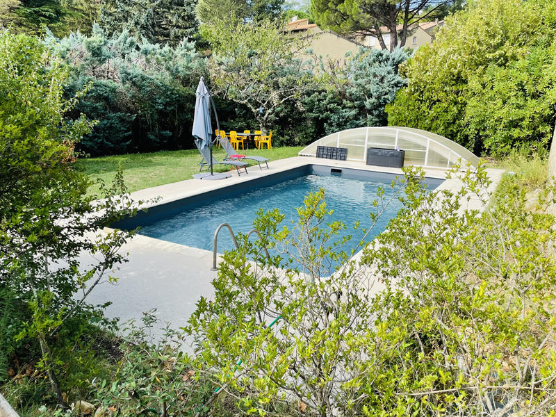 Maison - 231 m² - 10 pièces