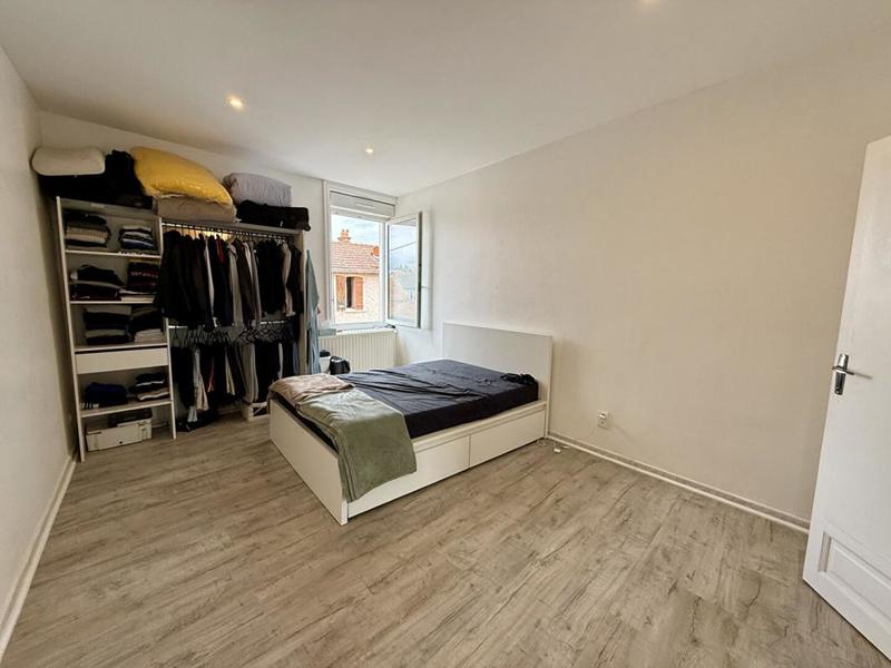 Appartement - 65 m² - 2 pièces