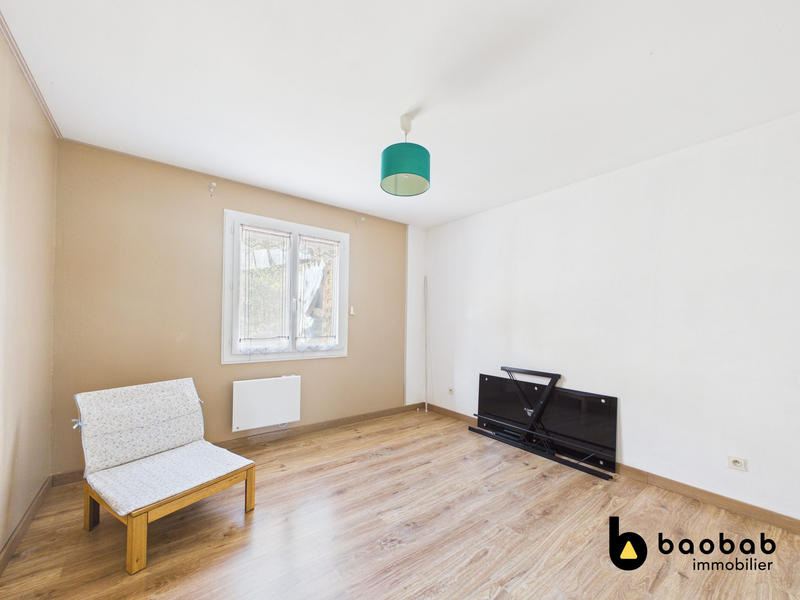 Maison - 91 m² - 4 pièces