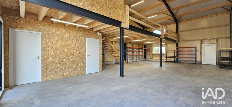 Local commercial - 198 m²