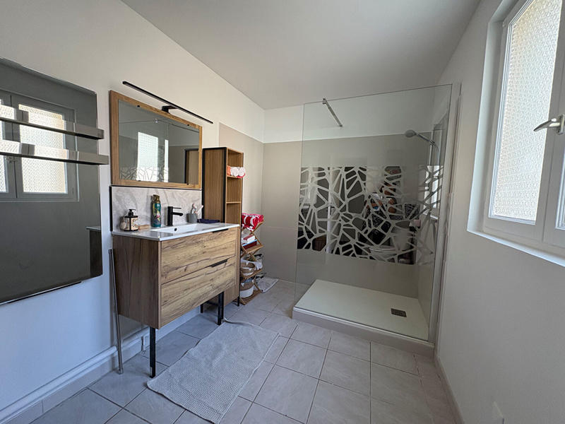 Appartement - 64 m² - 3 pièces