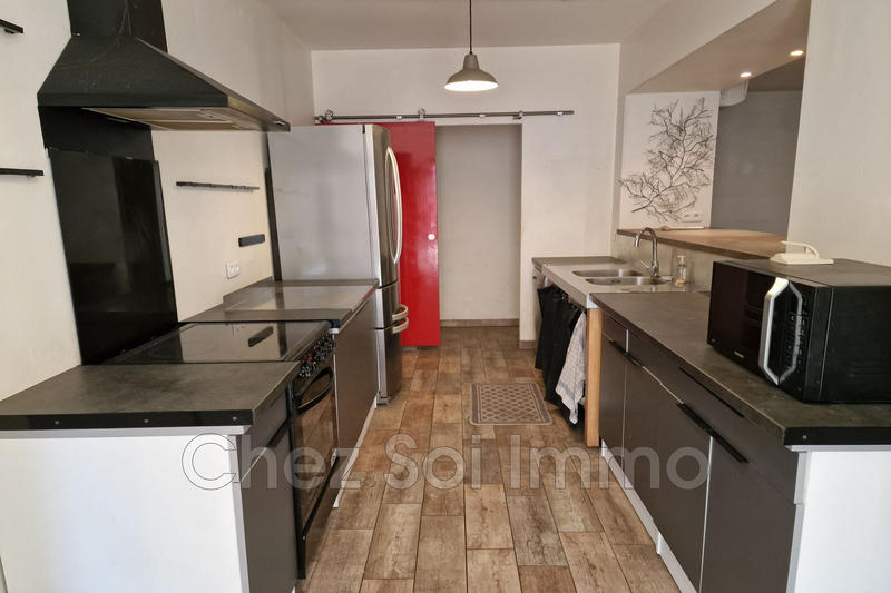 Appartement - 140 m² - 5 pièces