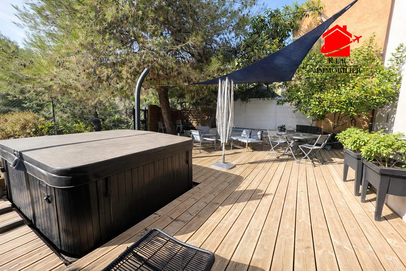 Maison - 177 m² - 5 pièces