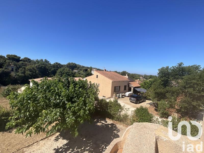 Maison - 214 m² - 9 pièces