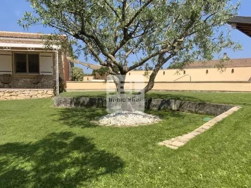 Villa - 167 m² - 5 pièces