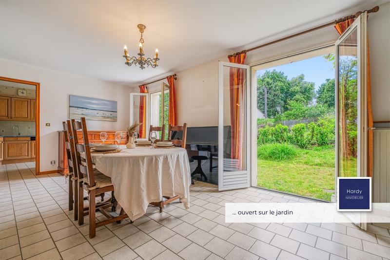Maison - 137 m² - 7 pièces
