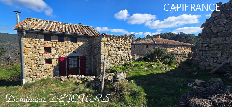 Maison - 140 m² - 7 pièces