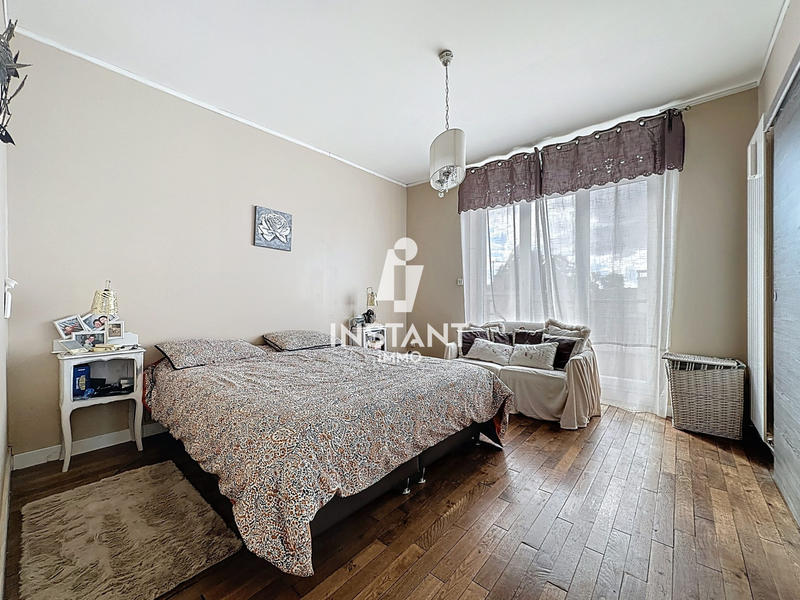 Maison ancienne - 228 m² - 7 pièces